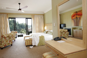 Schneider's Guesthouse / Boutique Hotel (White River Country Estates) Luxury Room (Room 3)